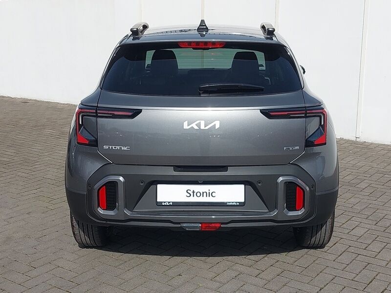 More views of Kia Stonic