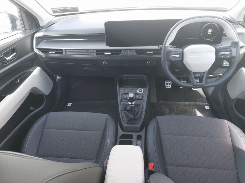 More views of Kia Stonic