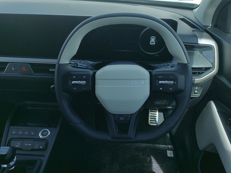 More views of Kia Stonic