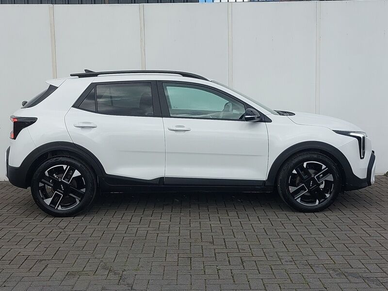 More views of Kia Stonic