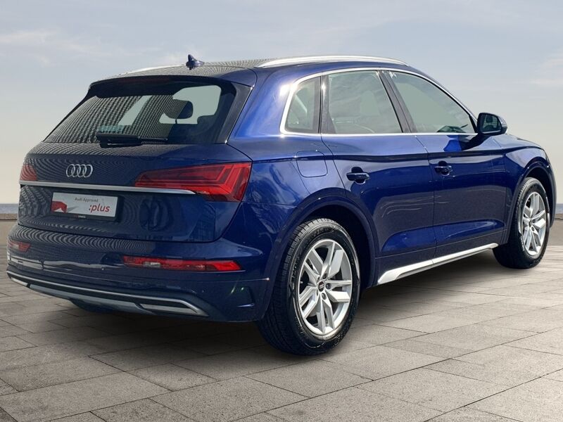 More views of Audi Q5
