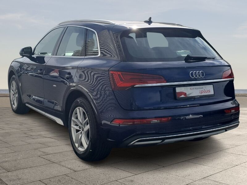 More views of Audi Q5