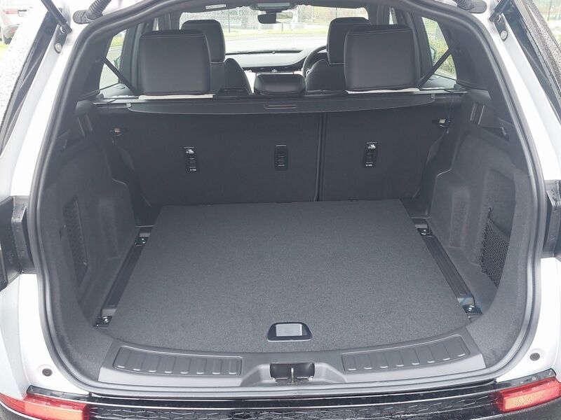 More views of Land Rover Discovery Sport