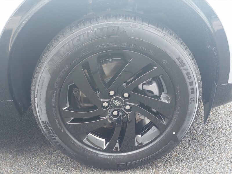 More views of Land Rover Discovery Sport