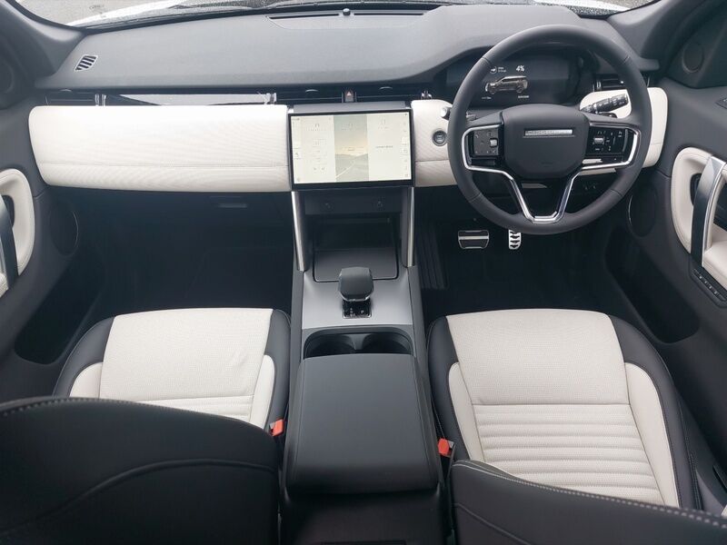 More views of Land Rover Discovery Sport