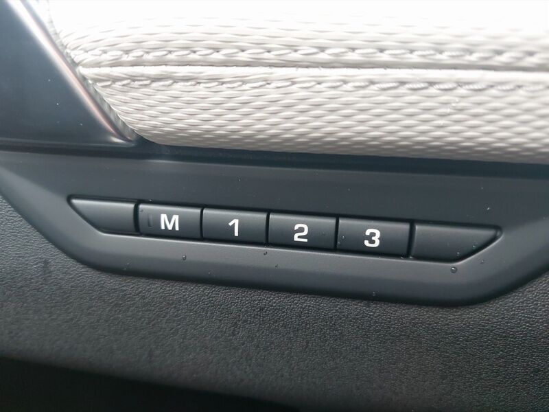 More views of Land Rover Discovery Sport