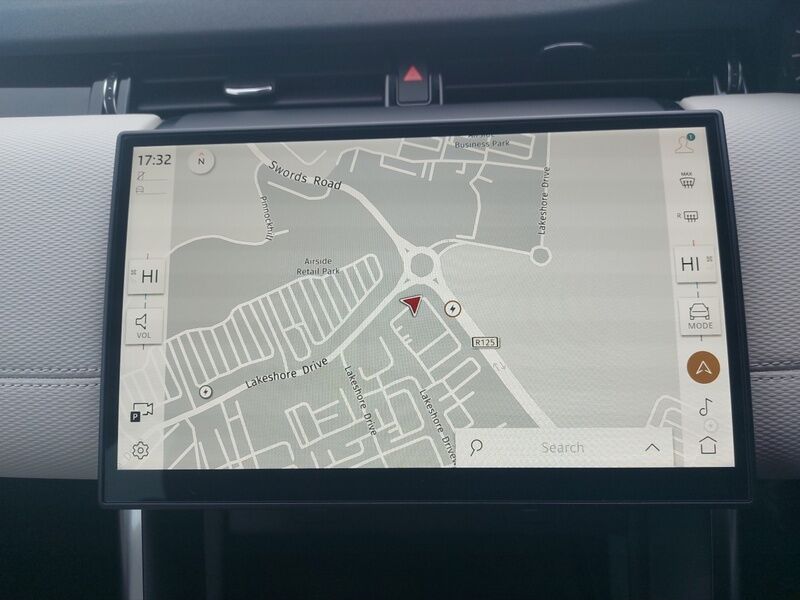 More views of Land Rover Discovery Sport