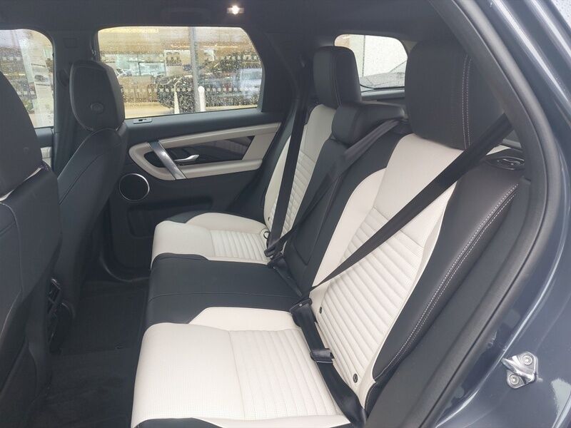 More views of Land Rover Discovery Sport