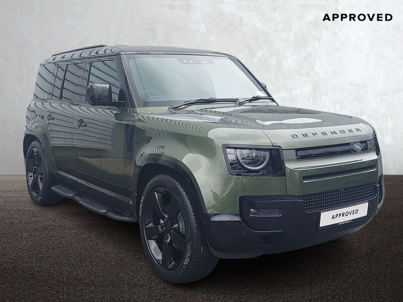 More views of Land Rover Defender