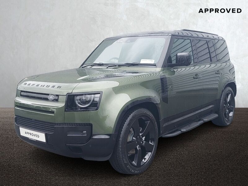 More views of Land Rover Defender