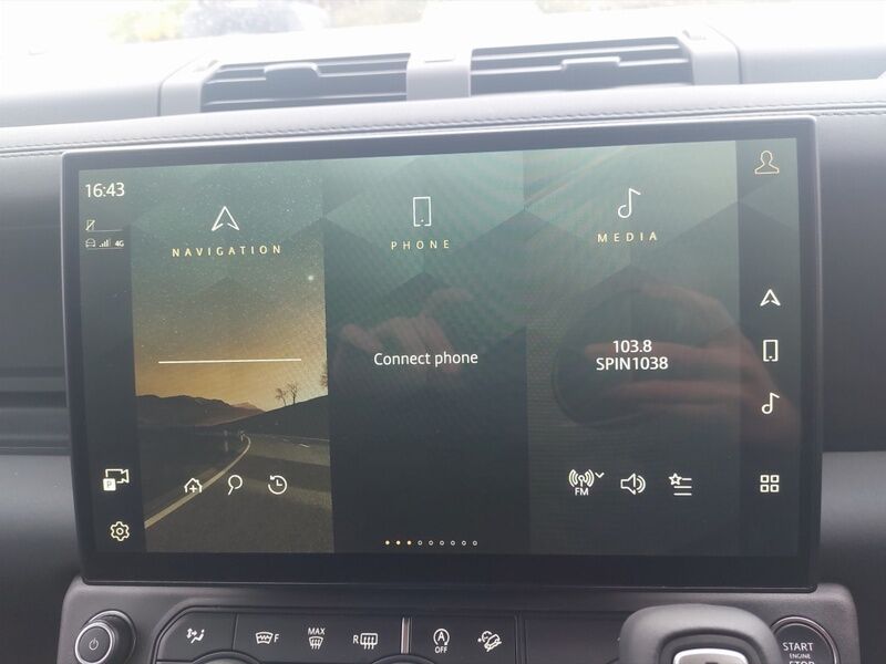 More views of Land Rover Defender