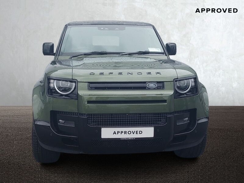 More views of Land Rover Defender