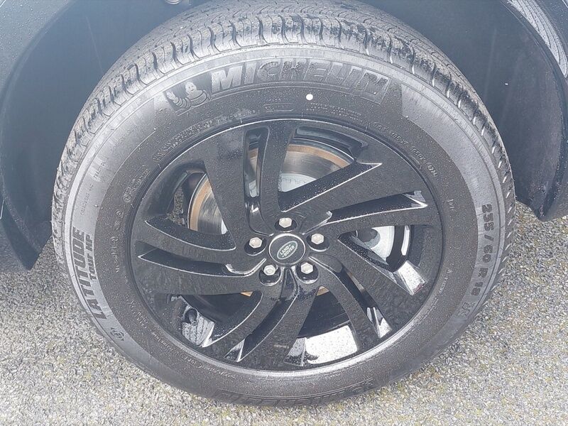 More views of Land Rover Discovery Sport