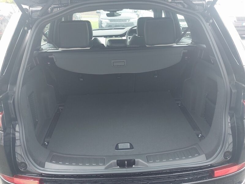 More views of Land Rover Discovery Sport