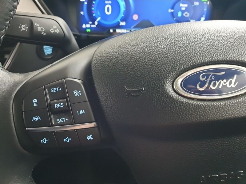 More views of Ford Kuga