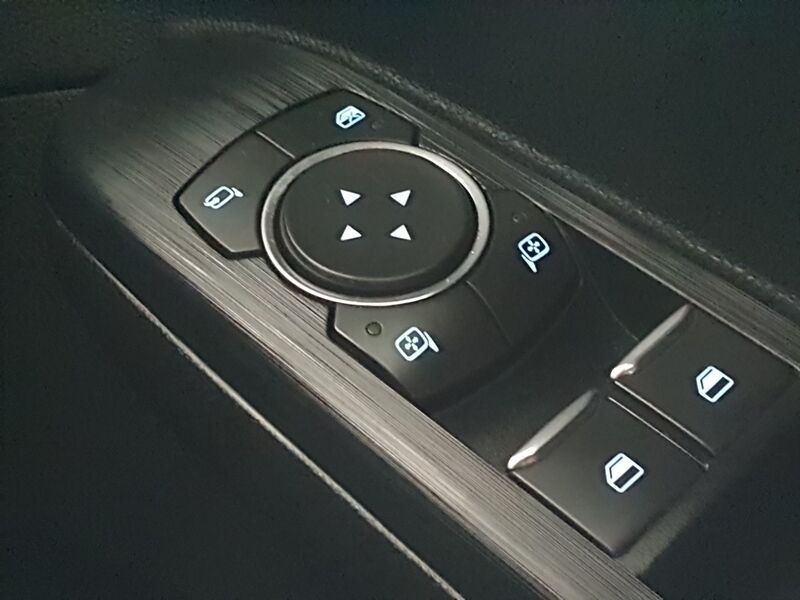 More views of Ford Kuga