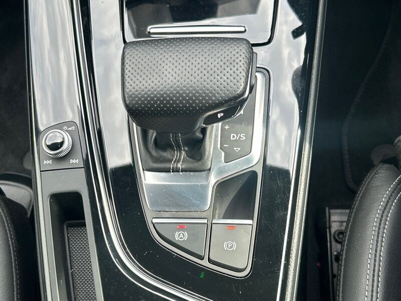 More views of Audi A4