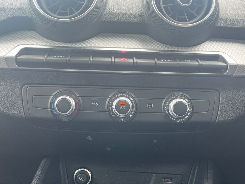 More views of Audi Q2