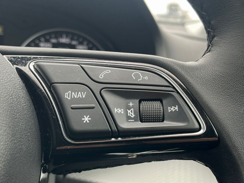More views of Audi Q2