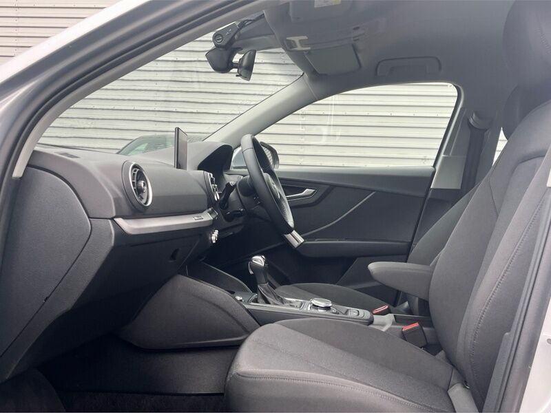 More views of Audi Q2