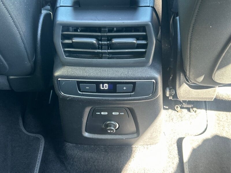 More views of Audi Q4 e-tron