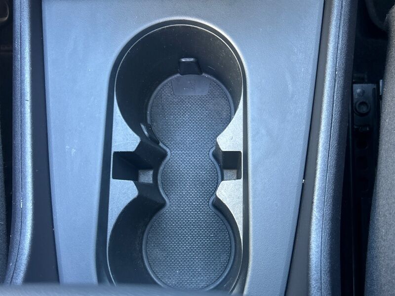 More views of Audi Q4 e-tron