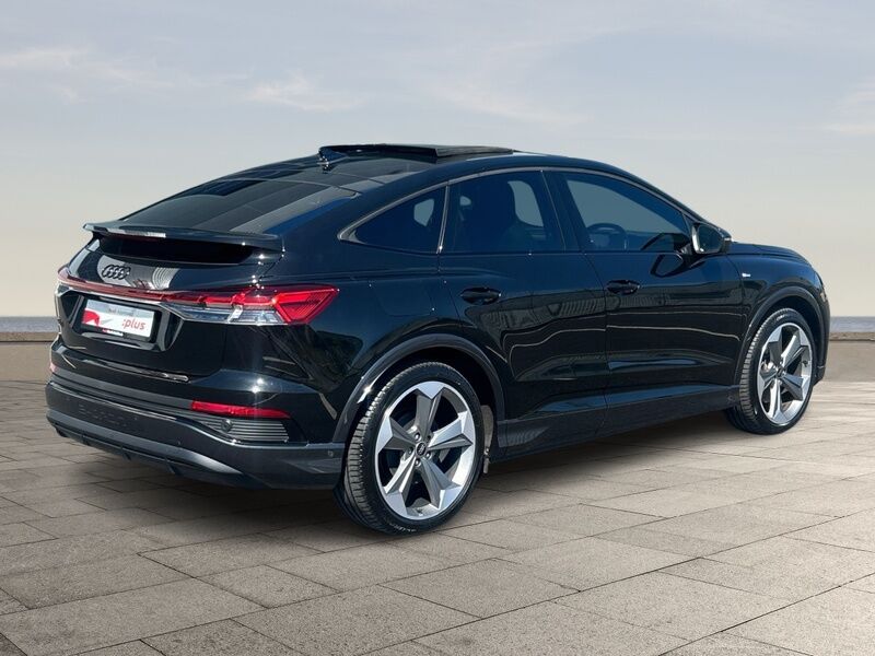 More views of Audi Q4 e-tron