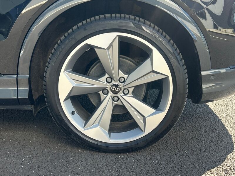 More views of Audi Q4 e-tron