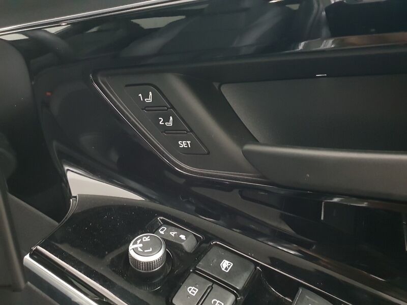 More views of Subaru Solterra