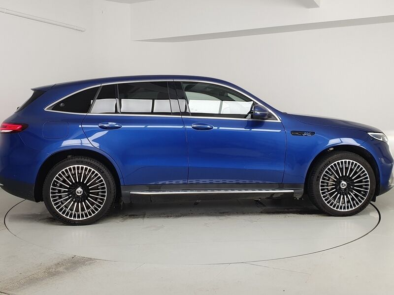 More views of Mercedes-Benz EQC