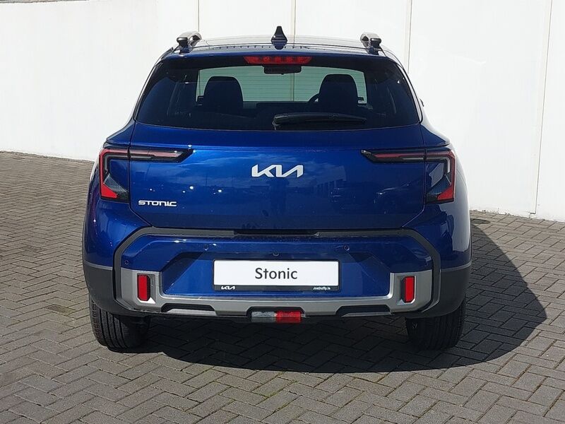 More views of Kia Stonic