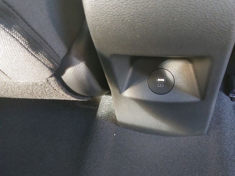 More views of Kia Stonic