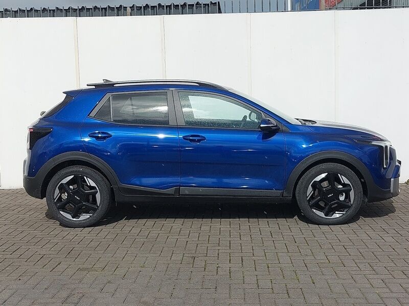 More views of Kia Stonic