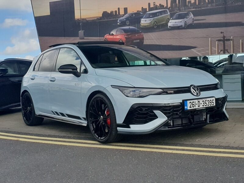 More views of Volkswagen Golf