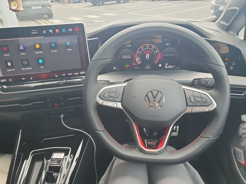 More views of Volkswagen Golf