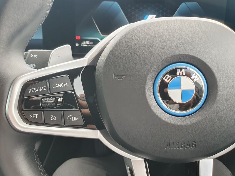 More views of BMW 3-Series