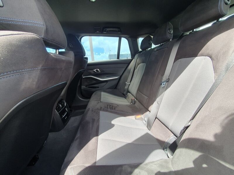 More views of BMW 3-Series