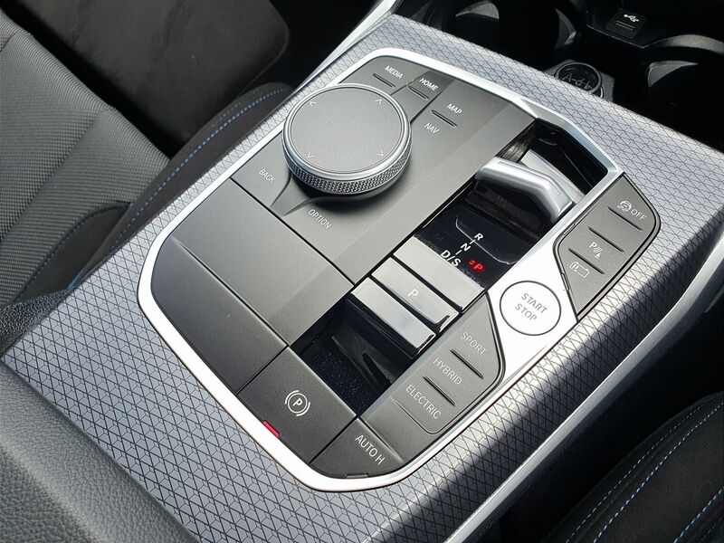 More views of BMW 3-Series