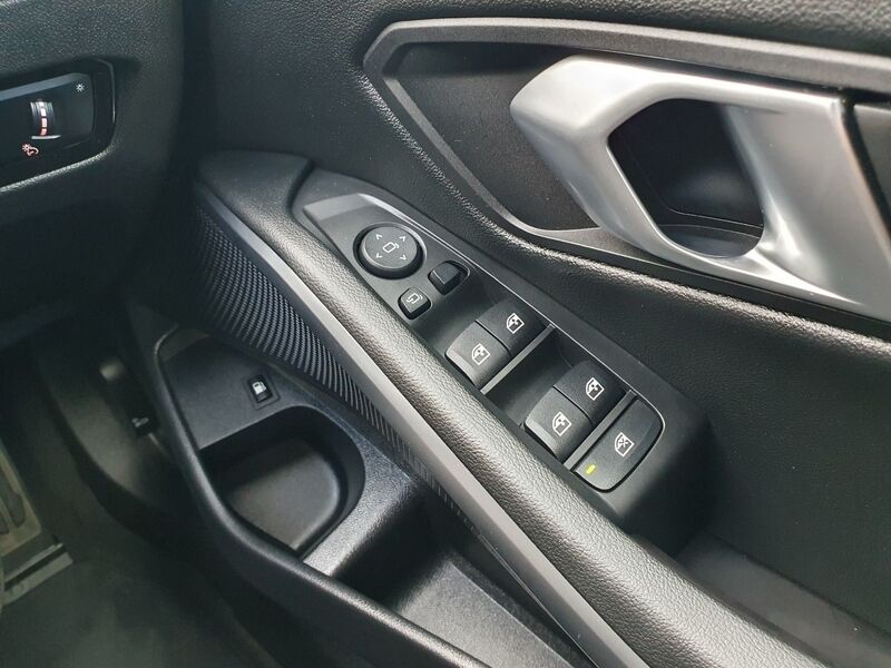 More views of BMW 3-Series