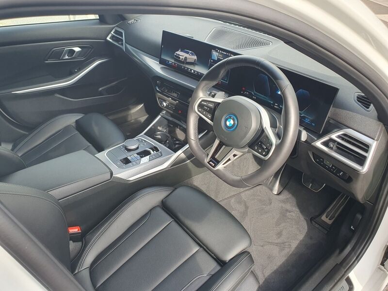 More views of BMW 3-Series