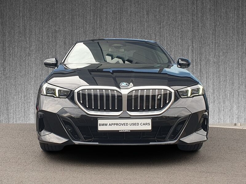 More views of BMW i5