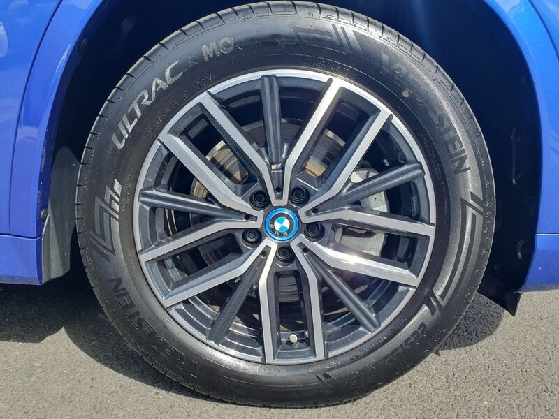 More views of BMW X1