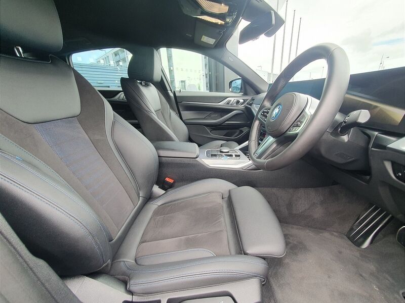 More views of BMW i4