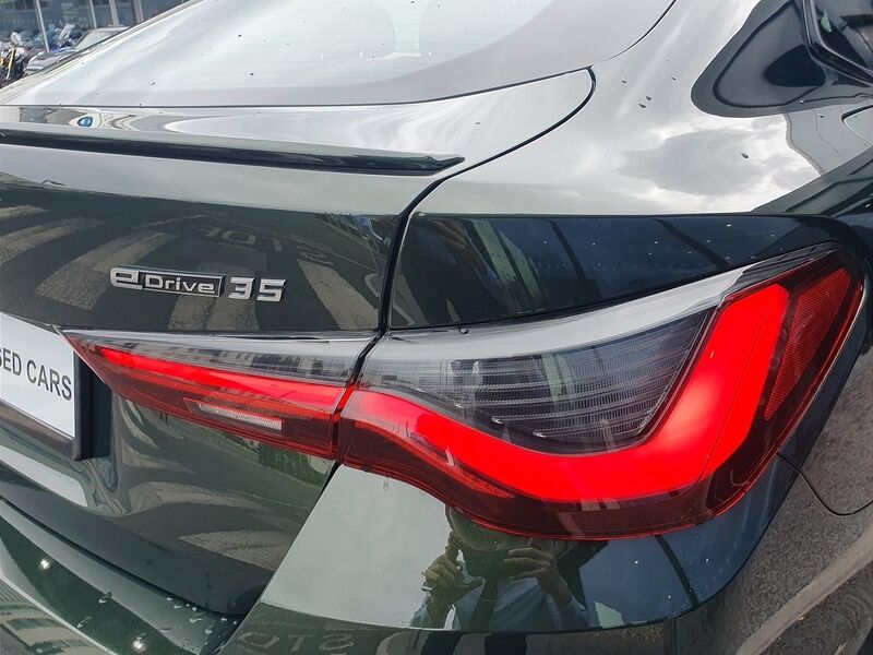 More views of BMW i4