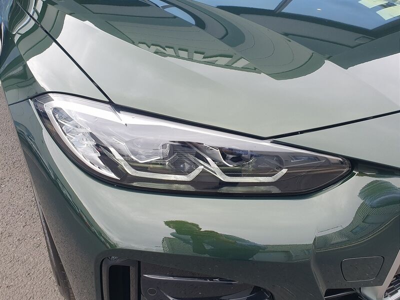 More views of BMW i4