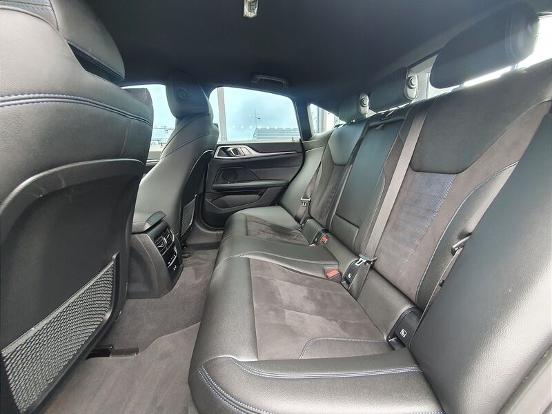 More views of BMW i4