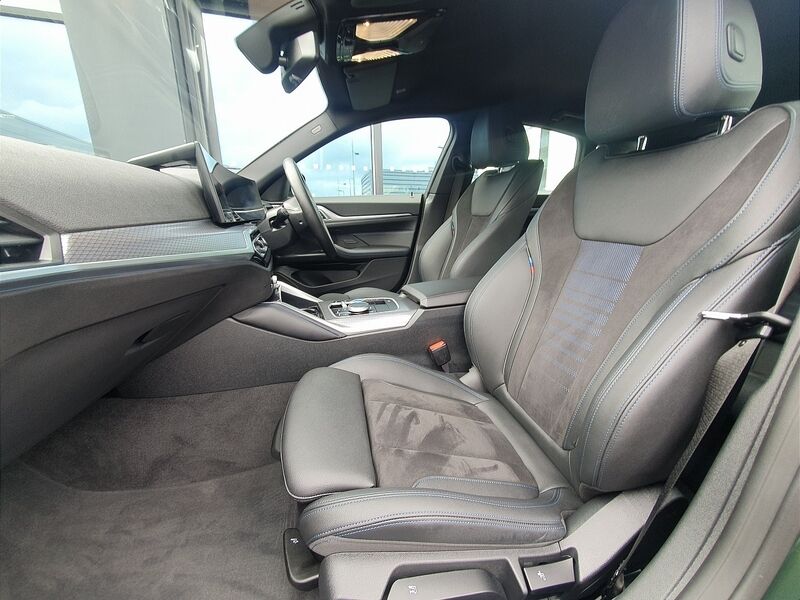 More views of BMW i4