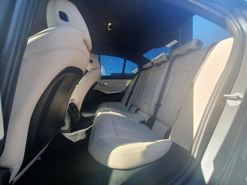 More views of BMW 3-Series