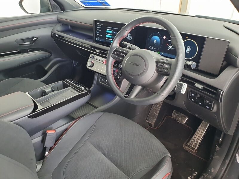 More views of Hyundai Tucson