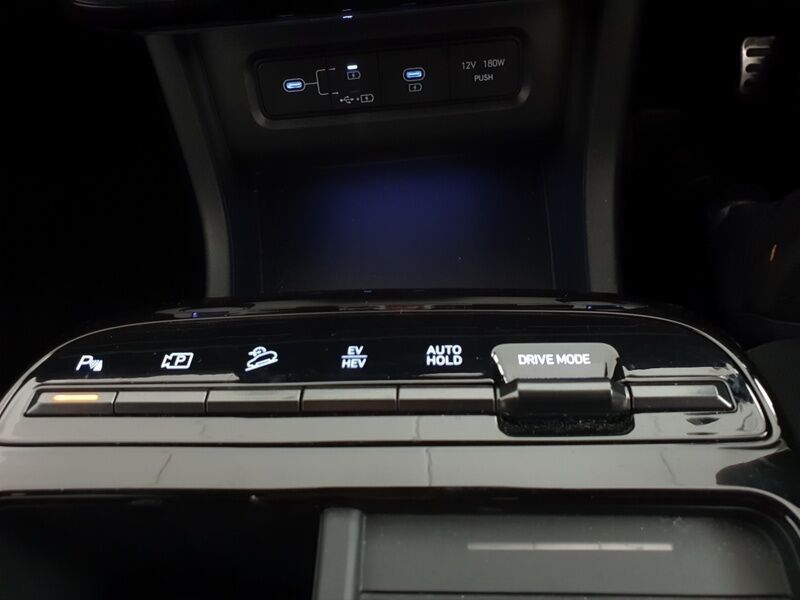 More views of Hyundai Tucson